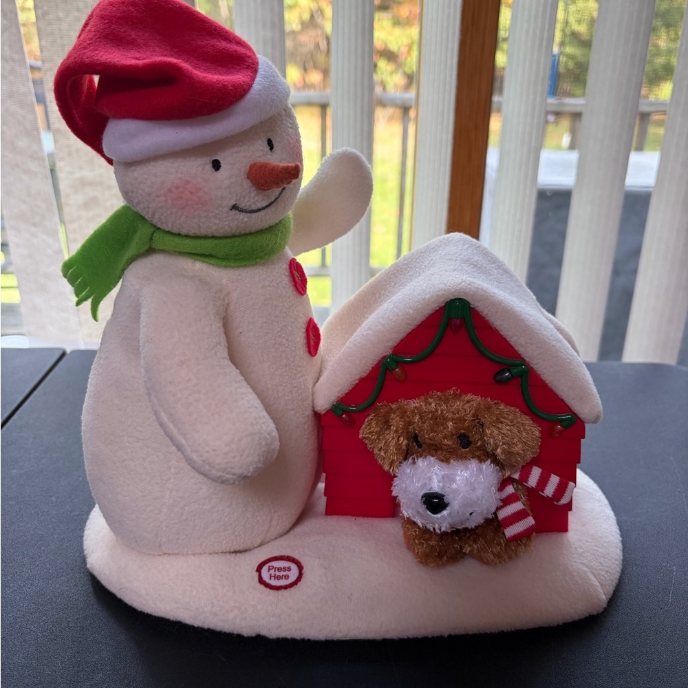 Hallmark Red and White Snowman with Dog House Decor